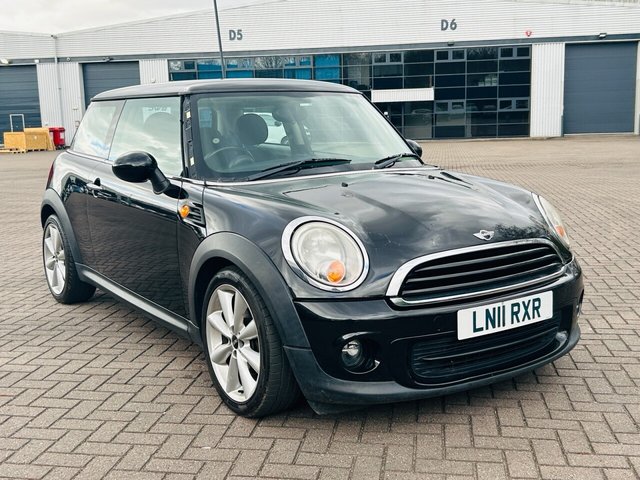 View our MINI HATCH COOPER