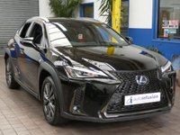 USED 2020 20 LEXUS UX 2.0 250H F SPORT 5d 108 BHP SAT NAV PART LEATHER HEATED SEATS HEATED STEERING WHEEL PARKING SENSORS REAR CAMERA 1 OWNER SERVICE HISTORY LEXUS WARRANTY TILL MARCH 2030AUG 2031