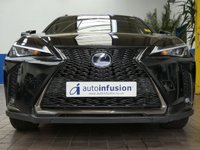 USED 2020 20 LEXUS UX 2.0 250H F SPORT 5d 108 BHP SAT NAV PART LEATHER HEATED SEATS HEATED STEERING WHEEL PARKING SENSORS REAR CAMERA 1 OWNER SERVICE HISTORY LEXUS WARRANTY TILL MARCH 2030AUG 2031
