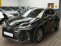 USED 2020 20 LEXUS UX 2.0 250H F SPORT 5d 108 BHP SAT NAV PART LEATHER HEATED SEATS HEATED STEERING WHEEL PARKING SENSORS REAR CAMERA 1 OWNER SERVICE HISTORY LEXUS WARRANTY TILL MARCH 2030AUG 2031
