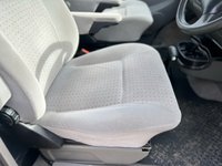USED 2000 W VOLKSWAGEN CARAVELLE 2.8L VARIANT 8STR SWB VR6 0d AUTO 138 BHP 