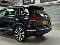 USED 2019 19 VOLKSWAGEN TIGUAN 2.0 R-LINE TDI DSG 5d 148 BHP PANROOF+20"ALLOYS+CARPLAY+NAV