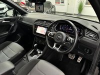 USED 2019 19 VOLKSWAGEN TIGUAN 2.0 R-LINE TDI DSG 5d 148 BHP PANROOF+20"ALLOYS+CARPLAY+NAV