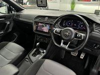 USED 2019 19 VOLKSWAGEN TIGUAN 2.0 R-LINE TDI DSG 5d 148 BHP PANROOF+20"ALLOYS+CARPLAY+NAV