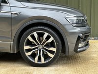 USED 2018 18 VOLKSWAGEN TIGUAN Volkswagen Tiguan 2.0 TDI R-Line DSG Euro 6 (s/s) 5dr 