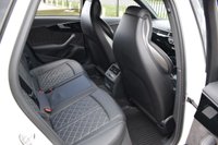USED 2020 20 AUDI A4 3.0 S4 AVANT TDI QUATTRO BLACK EDITION MHEV 5d 343 BHP BLACK EDITION / METALLIC WHITE
