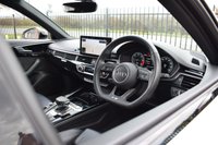 USED 2020 20 AUDI A4 3.0 S4 AVANT TDI QUATTRO BLACK EDITION MHEV 5d 343 BHP BLACK EDITION / METALLIC WHITE