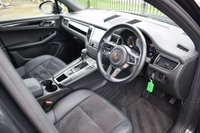 USED 2017 17 PORSCHE MACAN 3.0 D S PDK 5d 258 BHP 1 OWNER / STUNNING EXAMPLE!