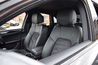 USED 2017 17 PORSCHE MACAN 3.0 D S PDK 5d 258 BHP 1 OWNER / STUNNING EXAMPLE!