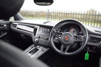 USED 2017 17 PORSCHE MACAN 3.0 D S PDK 5d 258 BHP 1 OWNER / STUNNING EXAMPLE!
