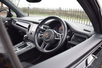 USED 2017 17 PORSCHE MACAN 3.0 D S PDK 5d 258 BHP 1 OWNER / STUNNING EXAMPLE!