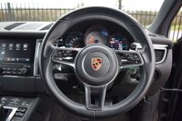USED 2017 17 PORSCHE MACAN 3.0 D S PDK 5d 258 BHP 1 OWNER / STUNNING EXAMPLE!