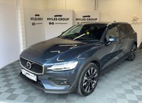 USED 2023 23 VOLVO V60 2.0 B5 CROSS COUNTRY ULTIMATE AWD MHEV 5d 247 BHP 