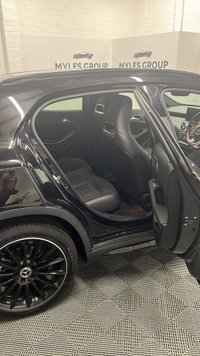 USED 2019 69 MERCEDES-BENZ GLA-CLASS 1.6 GLA 200 AMG LINE EDITION 5d 155 BHP 