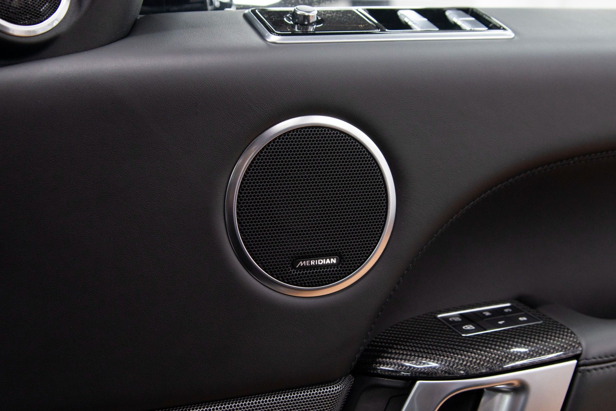 USED 2020 70 LAND ROVER RANGE ROVER SPORT 5.0 SVR CARBON EDITION 