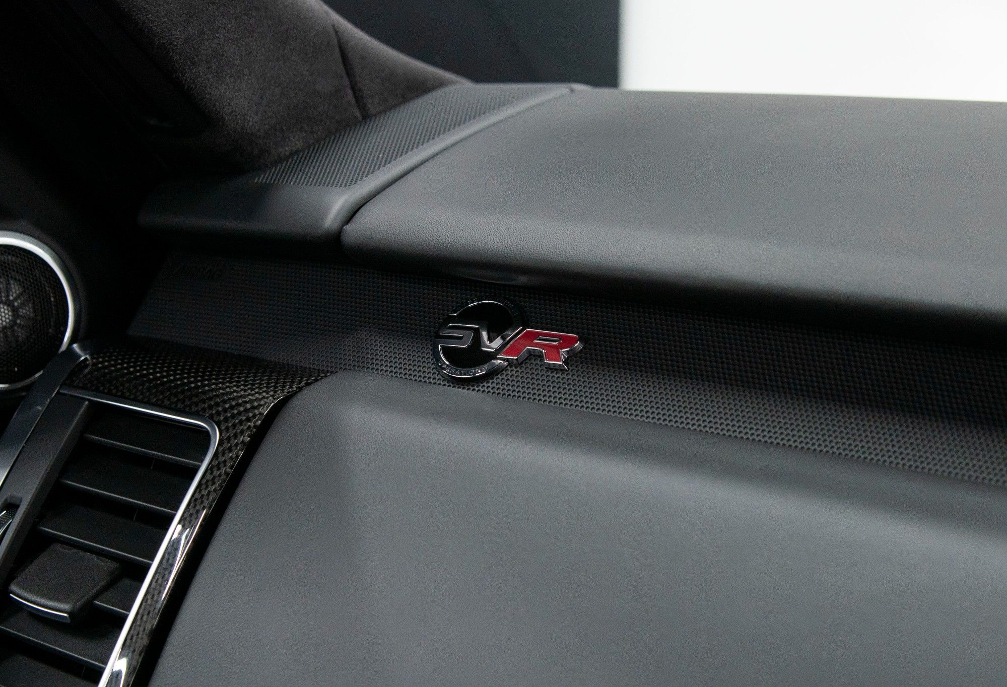 USED 2020 70 LAND ROVER RANGE ROVER SPORT 5.0 SVR CARBON EDITION 