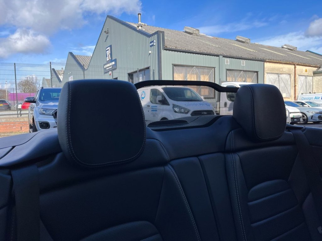 USED 2018 18 MERCEDES-BENZ C-CLASS 2.0 C 300 AMG LINE PREMIUM PLUS 2d 241 BHP 