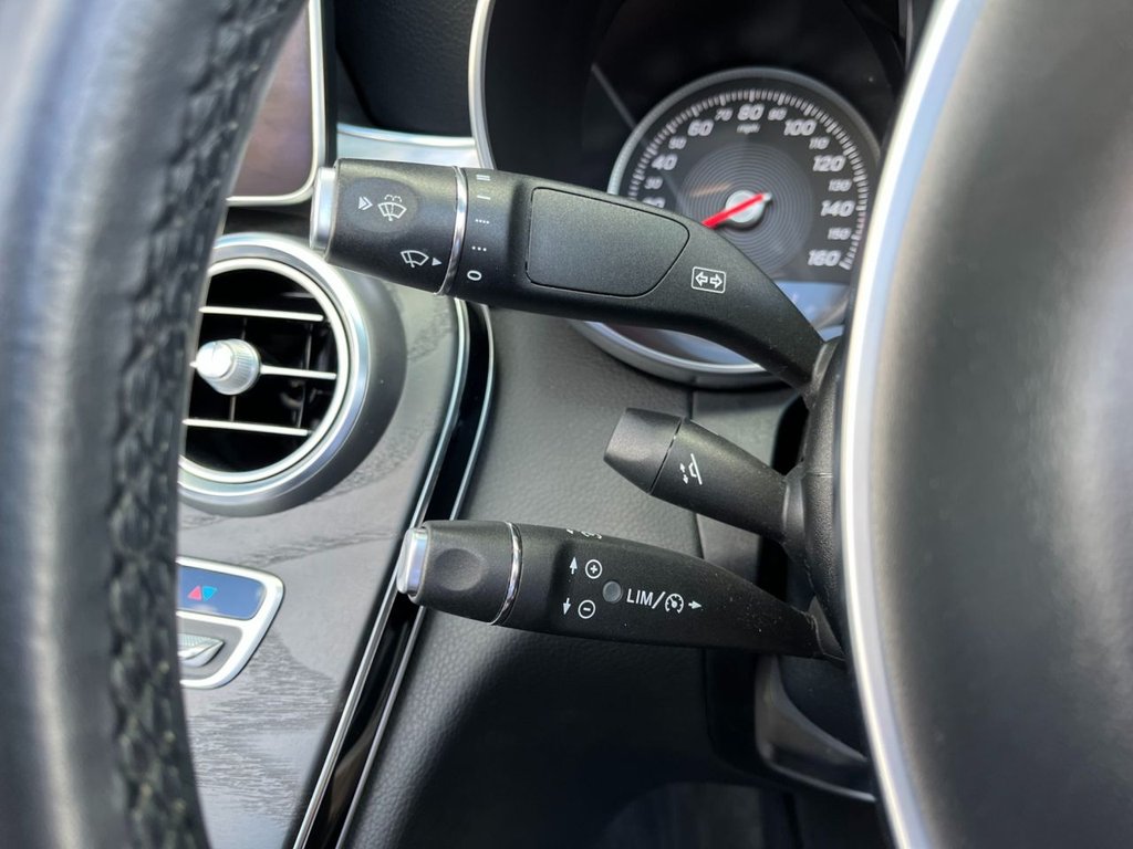 USED 2018 18 MERCEDES-BENZ C-CLASS 2.0 C 300 AMG LINE PREMIUM PLUS 2d 241 BHP 