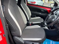USED 2018 18 TOYOTA AYGO 1.0 VVT-I X-PLAY 3d 69 BHP 