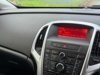 USED 2013 62 VAUXHALL ASTRA 2.0 SRI CDTI S/S 5d 163 BHP 