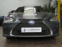 USED 2021 71 LEXUS ES 2.5 300H 4d 215 BHP SAT NAV SUNROOF LEATHER CAMERA HEATED SEATS HEATED STEERING WHEEL 1 OWNER LEXUS WARRANTY TILL SEPT 2031