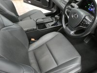 USED 2021 71 LEXUS ES 2.5 300H 4d 215 BHP SAT NAV SUNROOF LEATHER CAMERA HEATED SEATS HEATED STEERING WHEEL 1 OWNER LEXUS WARRANTY TILL SEPT 2031