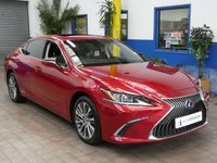 USED 2021 71 LEXUS ES 2.5 300H 4d 215 BHP SAT NAV LEATHER SUNROOF CAMERA PARKING SENSORS 1 OWNER 10 YR LEXUS WARRANTY