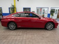 USED 2021 71 LEXUS ES 2.5 300H 4d 215 BHP SAT NAV LEATHER SUNROOF CAMERA PARKING SENSORS 1 OWNER 10 YR LEXUS WARRANTY