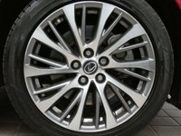 USED 2021 71 LEXUS ES 2.5 300H 4d 215 BHP SAT NAV LEATHER SUNROOF CAMERA PARKING SENSORS 1 OWNER 10 YR LEXUS WARRANTY