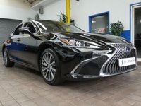 USED 2021 21 LEXUS ES 2.5 300H 4d 215 BHP SAT NAV SUNROOF LEATHER HEATED SEATS HEATED STEERING WHEEL CRUISE CONTROL REAR VIEW CAMERA PARKING SENSORS LEXUS WARRANTY TILL MAY 2031