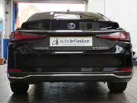 USED 2021 21 LEXUS ES 2.5 300H 4d 215 BHP SAT NAV SUNROOF LEATHER HEATED SEATS HEATED STEERING WHEEL CRUISE CONTROL REAR VIEW CAMERA PARKING SENSORS LEXUS WARRANTY TILL MAY 2031