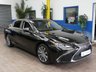USED 2021 21 LEXUS ES 2.5 300H 4d 215 BHP SAT NAV SUNROOF LEATHER HEATED SEATS HEATED STEERING WHEEL CRUISE CONTROL REAR VIEW CAMERA PARKING SENSORS LEXUS WARRANTY TILL MAY 2031
