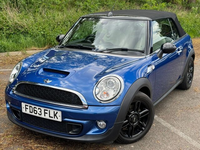 2013 63 MINI CONVERTIBLE 1.6 COOPER S 2d 184 BHP NAV/LEATHER/CHILI PACK