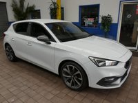 USED 2021 SEAT LEON 1.5 TSI EVO FR SPORT 5d 129 BHP SAT NAV PART LEATHER HEATED SEATS CRUISE CONTROL PARKING SENSORS 1 OWNER EXCELLENT SERVICE HISTORY 6 MONTHS GOLD WARRANTY