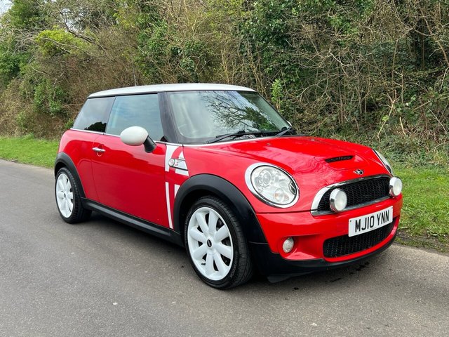 Used MINI cars for sale. MINI Dealer Waterlooville | Irving West Car Sales