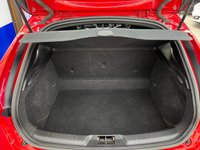 USED 2014 63 VOLVO V40 1.6 D2 R-Design Lux Hatchback 5dr Diesel Manual Euro 5 (s/s) (115 ps) DAB,Cruise,HeatedLeather,&pound;0Tax