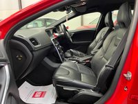 USED 2014 63 VOLVO V40 1.6 D2 R-Design Lux Hatchback 5dr Diesel Manual Euro 5 (s/s) (115 ps) DAB,Cruise,HeatedLeather,&pound;0Tax