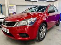 USED 2010 60 KIA CEED 1.4 STRIKE 5d 89 BHP Bluetooth, 1 Previous Owner, Air Conditioning