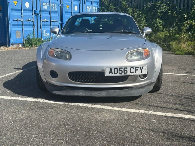 View our MAZDA MX-5