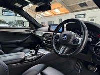 USED 2019 19 BMW 5 SERIES 3.0 530D XDRIVE M SPORT 4d 261 BHP 