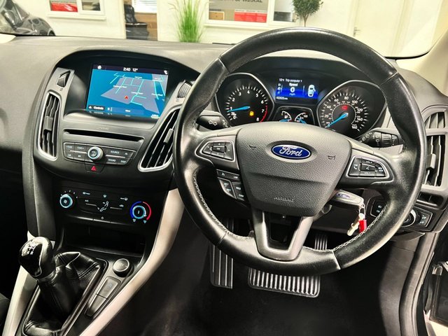 View our FORD FOCUS