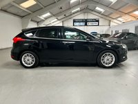 USED 2017 17 FORD FOCUS 1.0 ZETEC EDITION 5d 100 BHP NAV+BLUETOOTH+PRIVACY+CRUISE