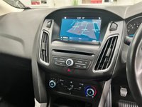 USED 2017 17 FORD FOCUS 1.0 ZETEC EDITION 5d 100 BHP NAV+BLUETOOTH+PRIVACY+CRUISE
