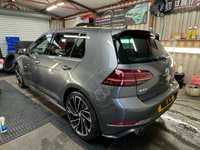 USED 2017 67 VOLKSWAGEN GOLF 2.0 GTD TDI 5d 182 BHP DISCOVER NAV & REAR CAMERA
