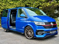 USED 2023 23 VOLKSWAGEN TRANSPORTER 2.0 T32 TDI KOMBI HIGHLINE 150 BHP * HEATED LEATHER / CAMERA / FULL LV KIT 1 OWNER FROM NEW WITH ONLY 4K MILES ******* MASSIVE SPEC VEHICLE