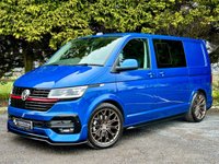 USED 2023 23 VOLKSWAGEN TRANSPORTER 2.0 T32 TDI KOMBI HIGHLINE 150 BHP * HEATED LEATHER / CAMERA / FULL LV KIT 1 OWNER FROM NEW WITH ONLY 4K MILES ******* MASSIVE SPEC VEHICLE
