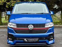 USED 2023 23 VOLKSWAGEN TRANSPORTER 2.0 T32 TDI KOMBI HIGHLINE 150 BHP * HEATED LEATHER / CAMERA / FULL LV KIT 1 OWNER FROM NEW WITH ONLY 4K MILES ******* MASSIVE SPEC VEHICLE
