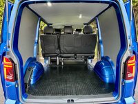 USED 2023 23 VOLKSWAGEN TRANSPORTER 2.0 T32 TDI KOMBI HIGHLINE 150 BHP * HEATED LEATHER / CAMERA / FULL LV KIT 1 OWNER FROM NEW WITH ONLY 4K MILES ******* MASSIVE SPEC VEHICLE