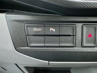 USED 2023 23 VOLKSWAGEN TRANSPORTER 2.0 T32 TDI KOMBI HIGHLINE 150 BHP * HEATED LEATHER / CAMERA / FULL LV KIT 1 OWNER FROM NEW WITH ONLY 4K MILES ******* MASSIVE SPEC VEHICLE