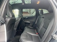USED 2017 17 VOLVO XC60 2.4 D5 R-DESIGN LUX NAV AWD 5d 217 BHP 